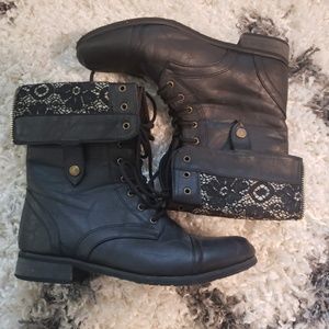 Carrini leather and lace combat boot